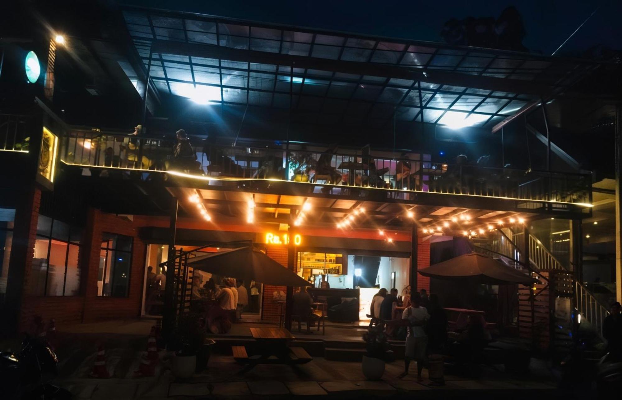 Pub Ceylon Hostel Ella Kültér fotó