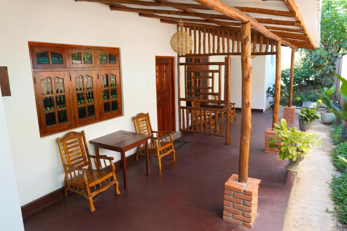 Pub Ceylon Hostel Ella Kültér fotó